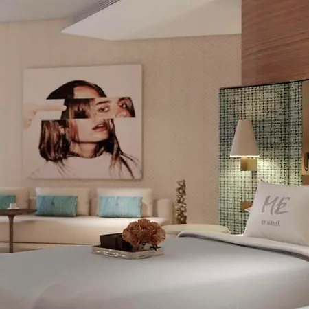 Hotel Me Malta San Julián