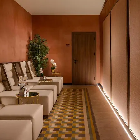 Hotel Me By Melia Malta 5*