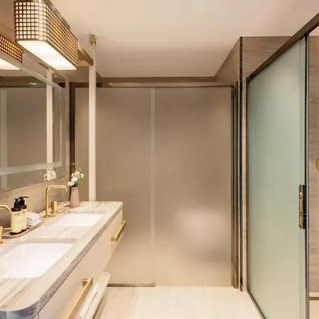 Hotel Me By Melia Malta 5*