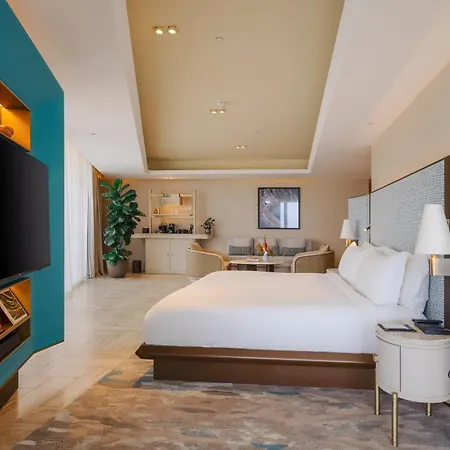 Hotel Me By Melia Malta 5*
